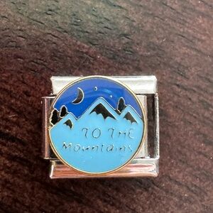 Mountain adventure Italian charm link